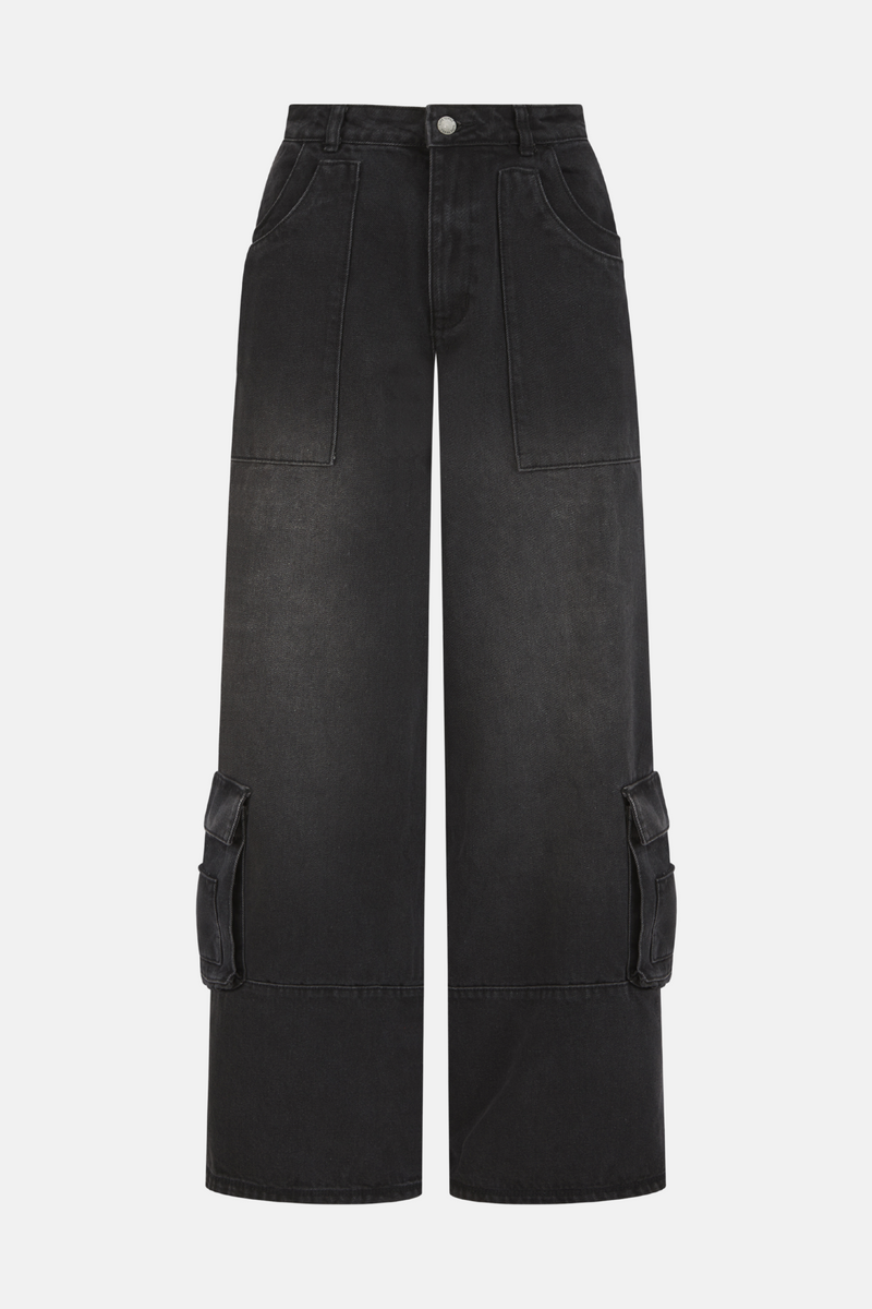 Vintage Black Oversized Cargo Jeans